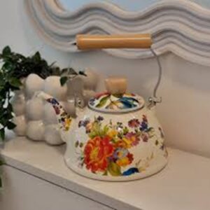 کتری لعابی گلدار دسته چوبی 1.5 لیتر کد 4645